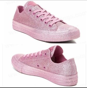 pink glitter chuck taylors