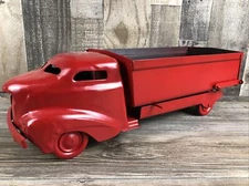 Vintage Wyandotte All Metal Products Co. Dump Truck Toy