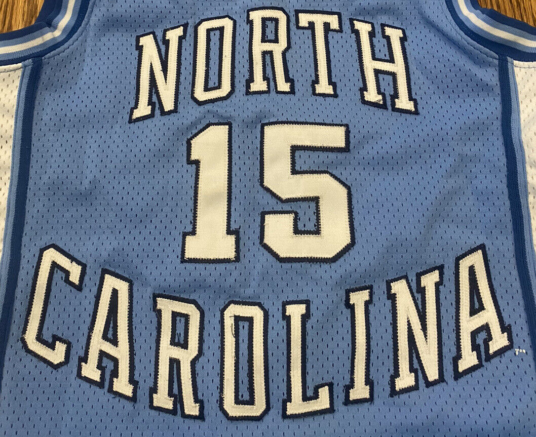 Johnny T-shirt - North Carolina Tar Heels - Nike Limited #15 Vince Carter  Basketball Jersey (CB) by Nike