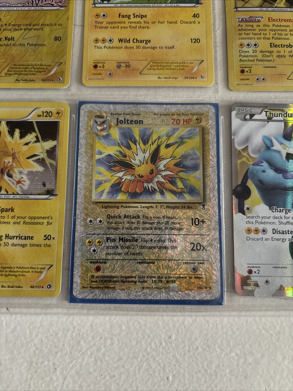 Pokémon Jolteon Reverse Holo Legendary Collection 14/110 PSA 9 Mint Condition