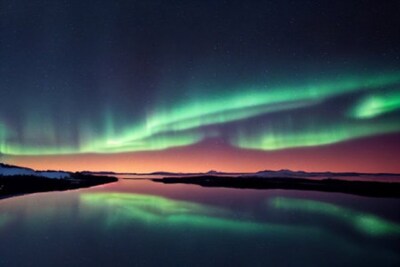 Wandbild: Aurora Borealis (Nordlichter), Polarlichter realistische [...]