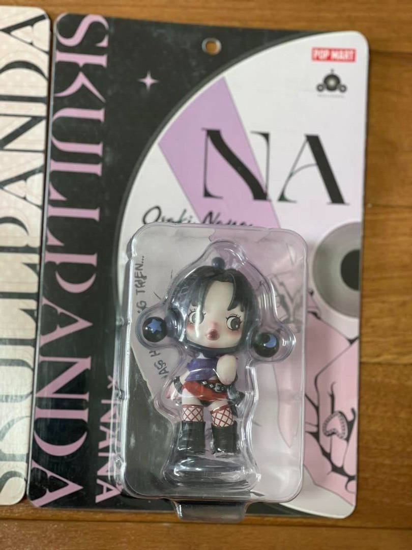 skullpanda nana セット　ブリスター　pop mart SKULLPANDA × NANA-Osaki Nana Figurine | MEGA Collection