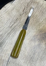 Vtg  Serrated Stainless Steel Grapefruit Knife-Green Spinach Bakelite Handle-7”