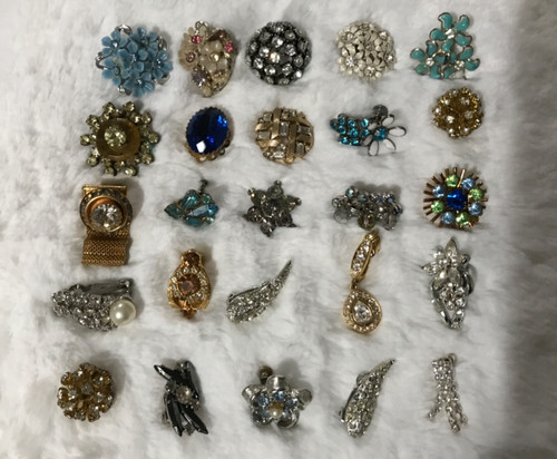 Vintage Rhinestone Single 25 Piece Lot Art Craft Repurpose Some Signed