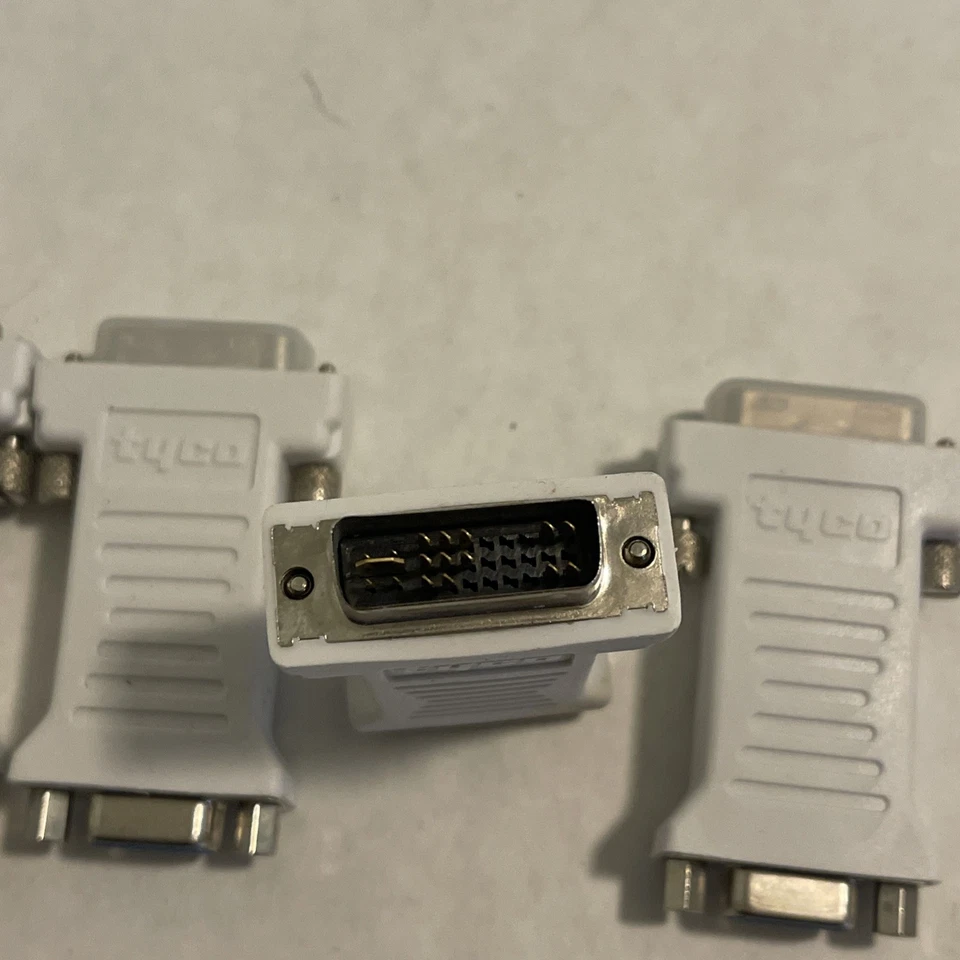 4x TYCO OEM DVI MALE TO VGA FEMALE VIDEO ADAPTER CONVERTER FOR PC MONITOR OJ8461 - Image 2 of 3