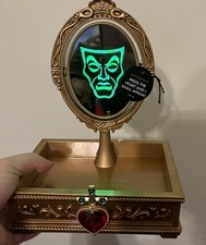 Bath  Body Works Disney Villains Evil Queen Magic Mirror Body Care Tray Lights