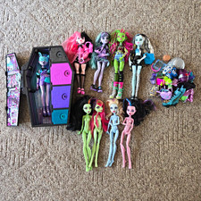 Monster High Dolls Lot Of 9 Some Accessories