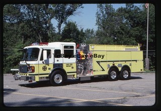 Kent Cliffs NY Tanker 16 4 2 2002 American Lafrance Fire Apparatus Slide