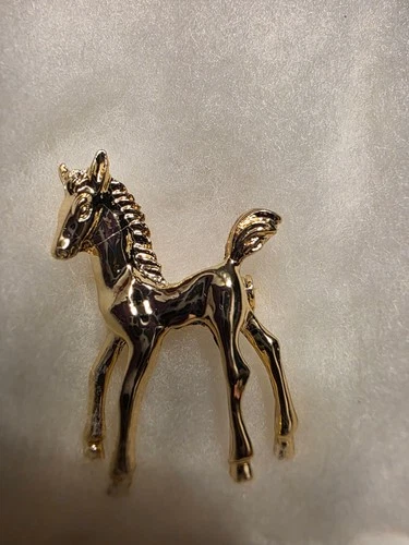 Vintage Costume Jewelry GERRYS Gold Tone Metal Young Horse Colt Foal Brooch Pin