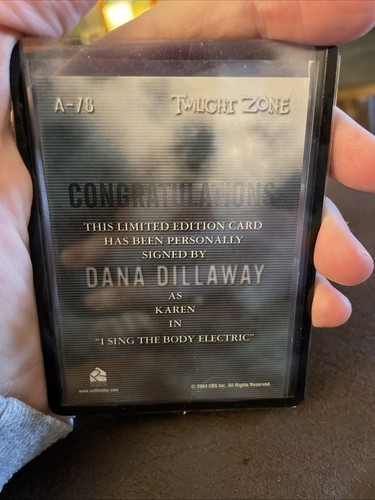 TWILIGHT ZONE A-78 DANA DILLAWAY AUTOGRAPHED CARD - Picture 2 of 3