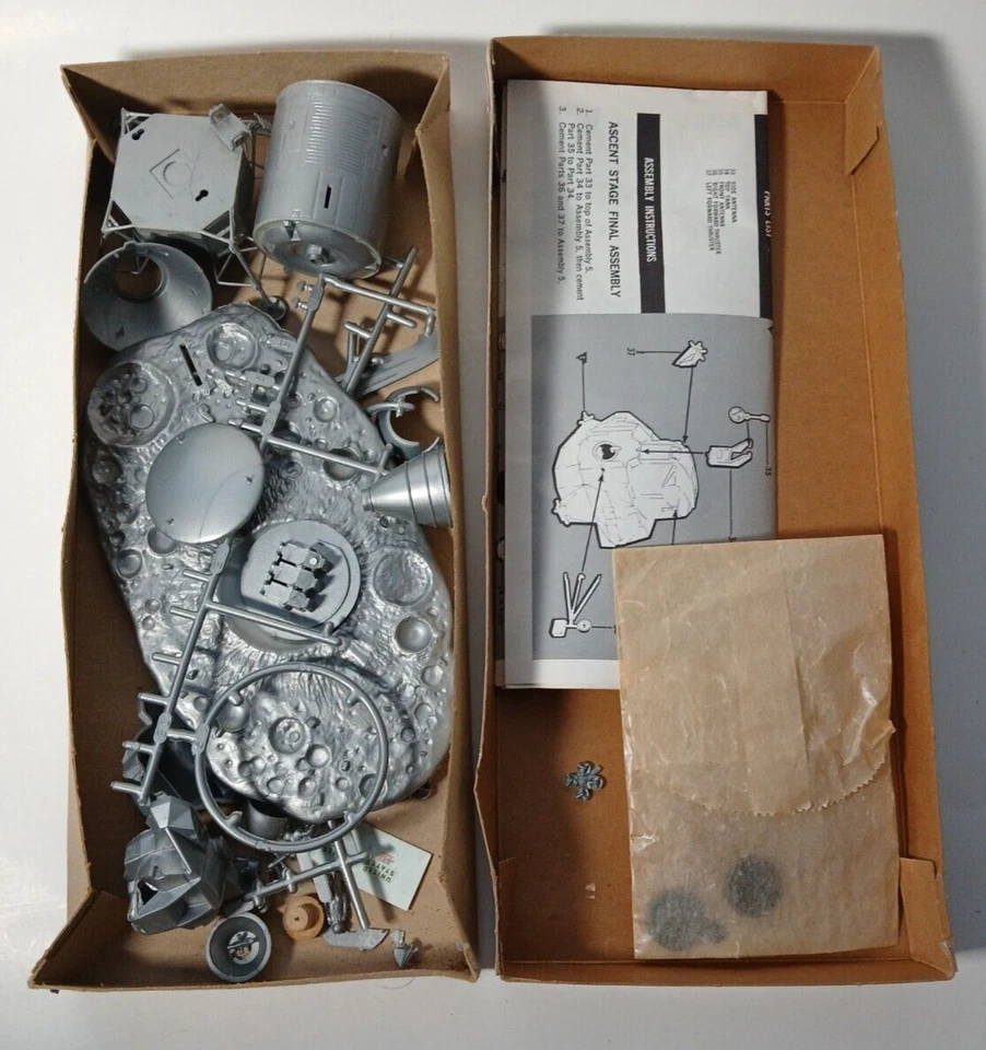 Rare VTG 1969 Revell Apollo Spacecraft Model Kit Silver Decals Complete Set NOS - Image 4 of 4