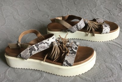 Kim Kay KK LONDON Sandalen Sandaletten Gr. 37-UK 4 Leder Snake-Optik Bommeln TOP