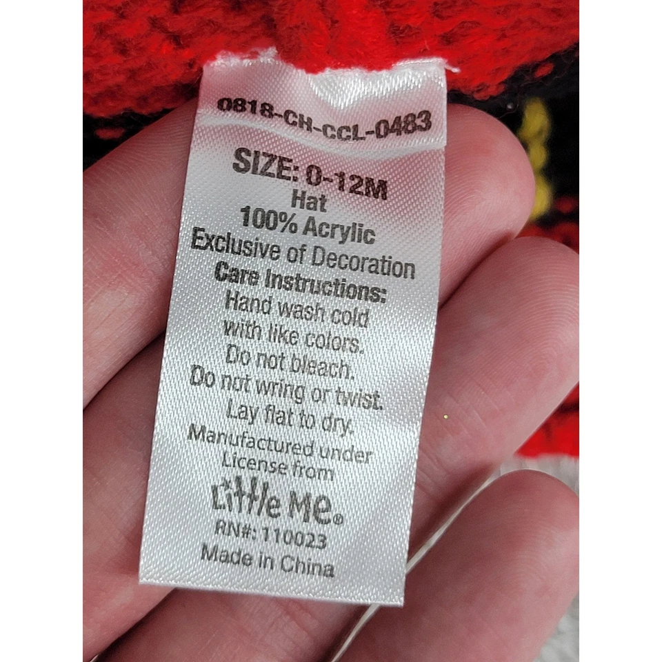 Chapéu Little Me Baby Santa 0 12M vermelho preto branco Pom Pom malha Natal - Imagem 3 de 4