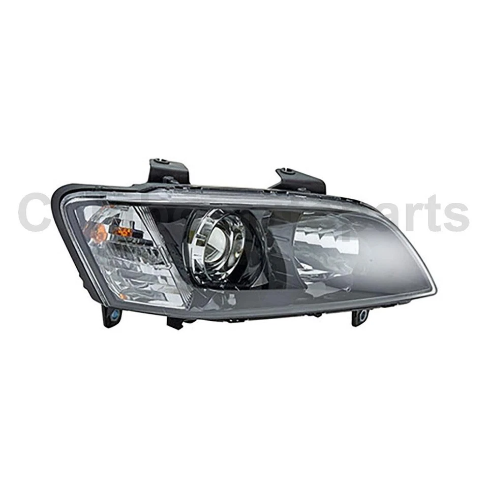 Conjunto de faros izquierdo derecho TYC para Pontiac G8 2008-2009 Foto 2 de 3