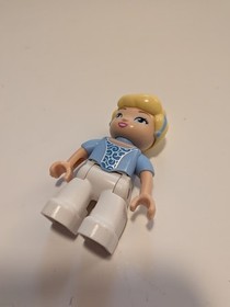 Lego Duplo Disney Princess Cinderella Minifigure From Set 6153 3"