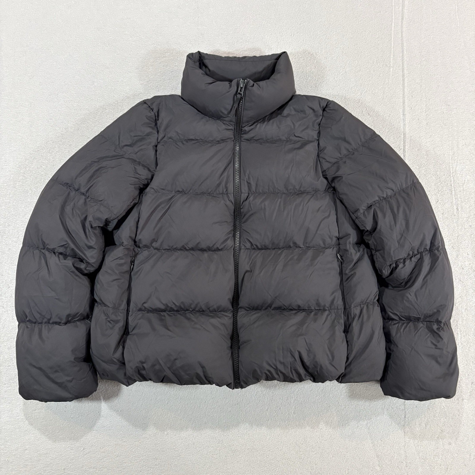 Uniqlo Women's Ultra Light Down Puffer Jacket XXS Black Full Zip Crop
