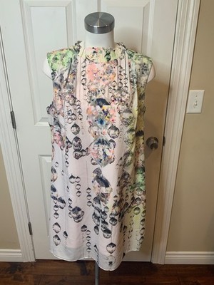Ted Baker Cream & Light Pink Tilford Crystal Droplets Cape Dress Size 5