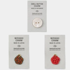 Traveler's Factory Mizuhiki Red / Navy / shell button Charm Traveler's Note 