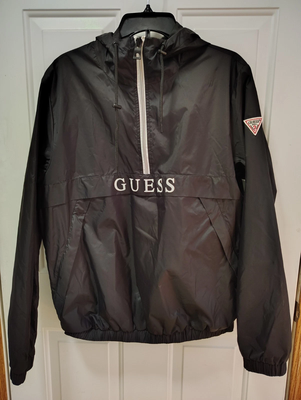 GUESS Windbreaker Hood Medium Lightweight, Black and White, Zip-Up with Pockets