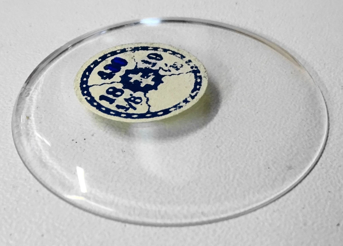 VERRE MONTRE GENEVE DIAMETRE 15.6 mm VERRE MONTRE GENEVE DIAMETRE 15.6 mm