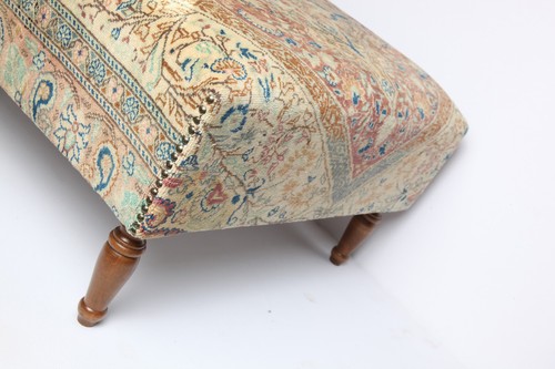 Coffe table Cover with handmade rug,Upholstery Ottoman Stool Bench Furnitures - Picture 9 of 10