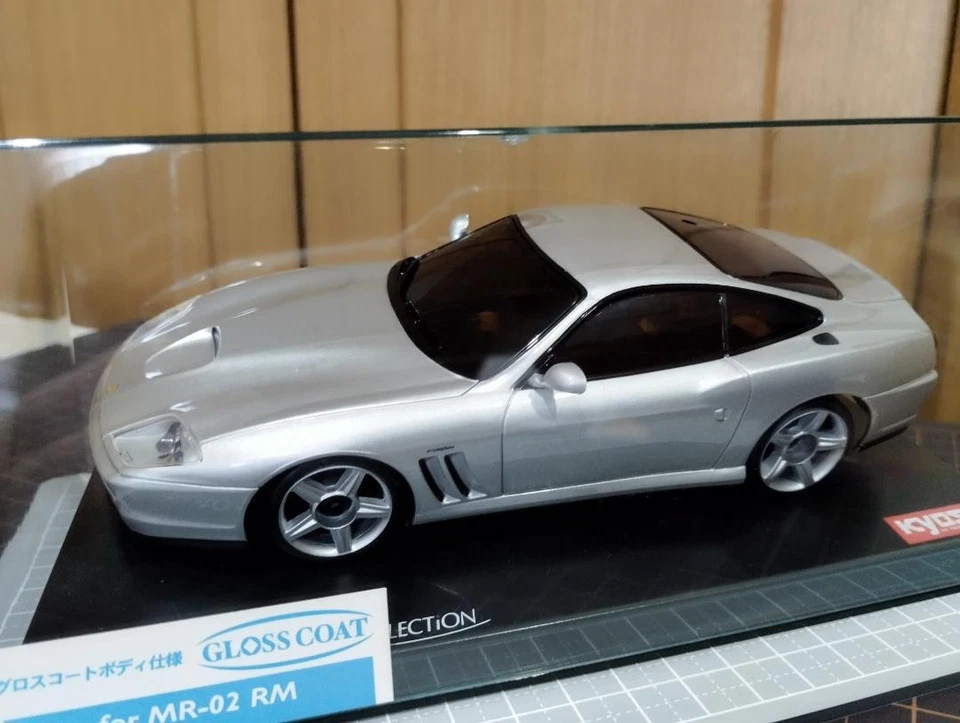 Mini-Z ASC Ferrari 575M Maranello carrocería plateada MR-02-RM estado sin usar Foto 2 de 4