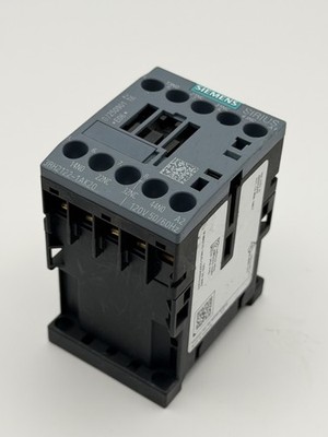 Siemens 3RH2122-1AK20 SIRIUS Contactor Relay