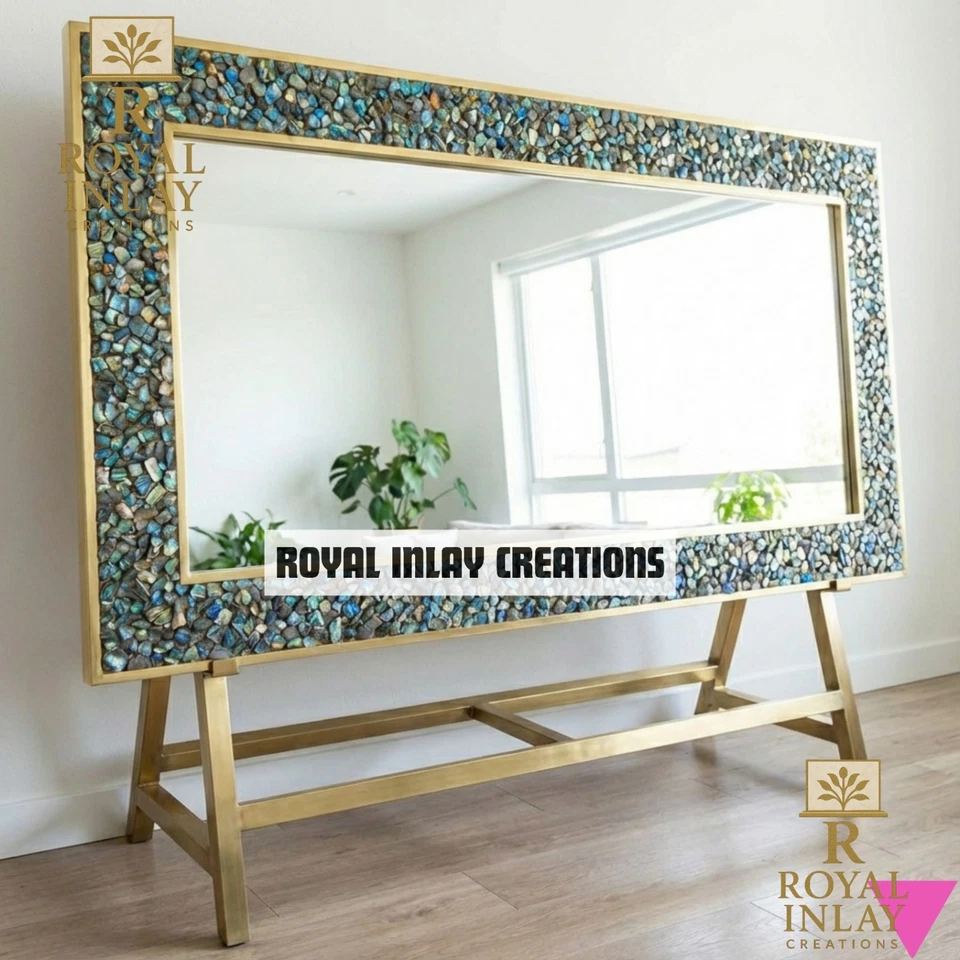 Espejo de mosaico de piedra labradorita iridiscente con marco de latón pulido 48 x 24" Foto 4 de 4