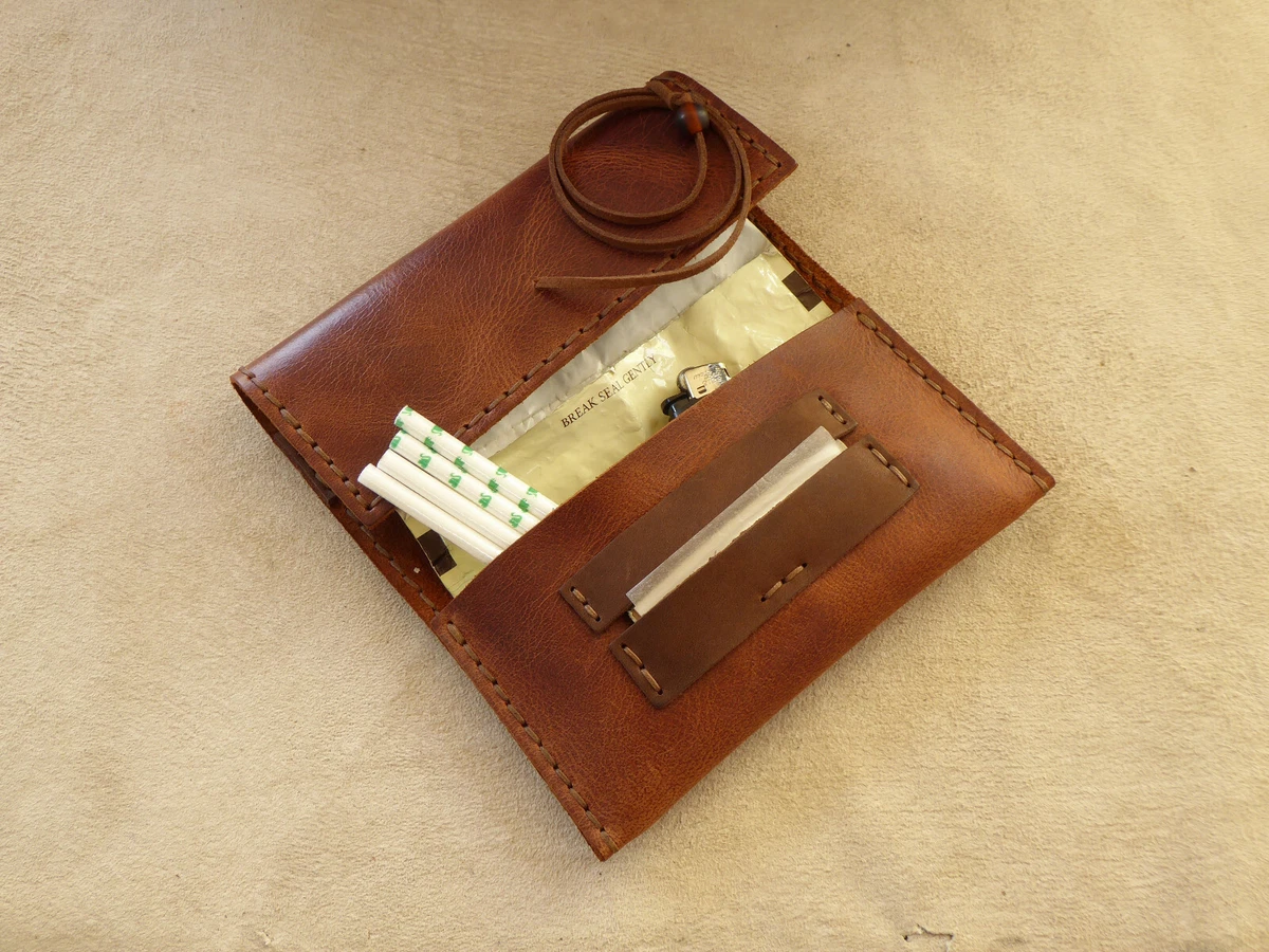 Pipe Tobacco Pouch (Worn Saddle)