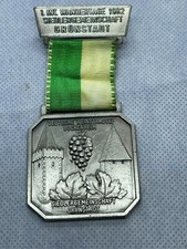 1. INT. WANDERTAGE 1982SIEDLERGEMEINSCHAFT GRONDTADT MEDAL PIN COLLECTABLE   A3A