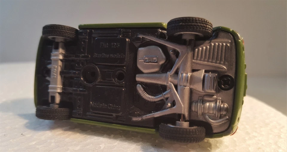 FIAT 126 - STARLINE MODELS - SCALA 1/43 - Immagine 4 di 4