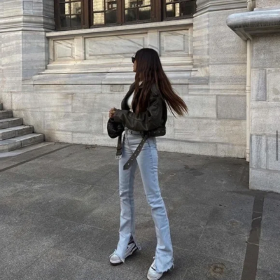 BLOGGERS FAVOURITE ZARA Z1975 HIGH RISE SLIM FLARE JEANS BLOGGERS FAVOURITE ZARA Z1975 HIGH RISE SLIM FLARE JEANS