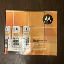 Motorola E51 Digital Cordless Phone- 5.8 GHz Expandable 3 Handsets MD7151-3