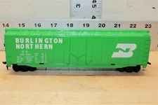 Vintage Tyco HO Scale BN #100024 Burlington Northern Plug Door Box Train Car 