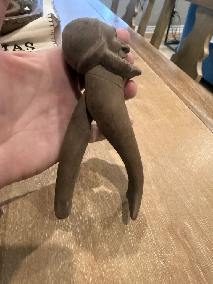 Vintage wood hand made carved nut cracker pls read  - Image 3 of 4