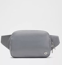 lululemon Everywhere Belt Bag Large 1L Gray Waist Pack Zip, 2 Pockets Adjustable