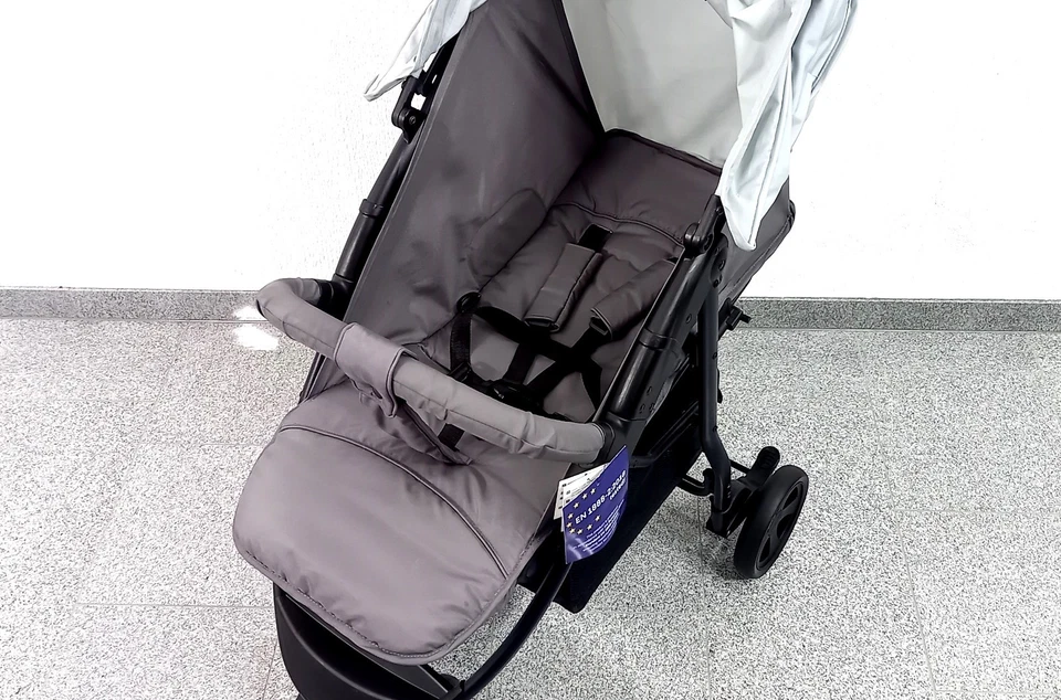 Kinderwagen Hauck Citi Neo 3 bis 25 kg Getränkeablage Neu - Bild 4 von 4