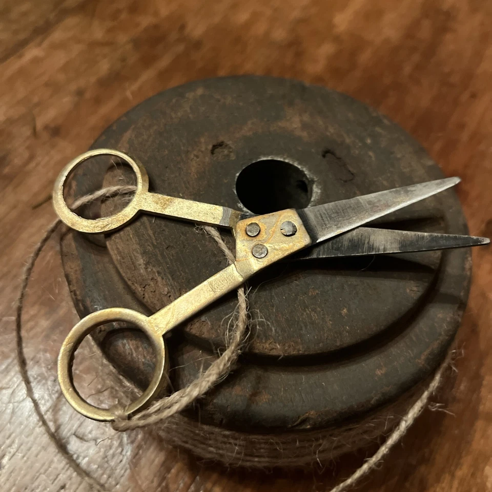 Primitive Decor Antique Wood Spindle Base With Useable Twine & Iron Scissors - Image 3 of 4