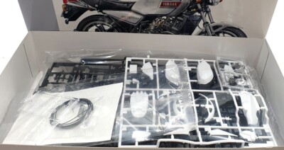 Hasegawa Kits 1/12 Scale 21513 - Yamaha RZ250 (4L3) 1980 | eBay