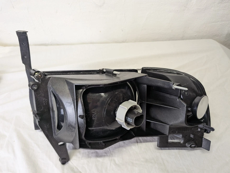 Eagle Eyes Dodge Ram 94 - 2002 Pasajero Lateral Cabeza y Lámpara de Esquina - Impermeable Foto 3 de 3