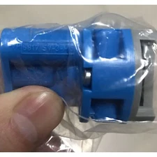 1PC New FESTO SV-3-M5 Panel Mount Valve  SV3M5 6817 Free Shipping  #US