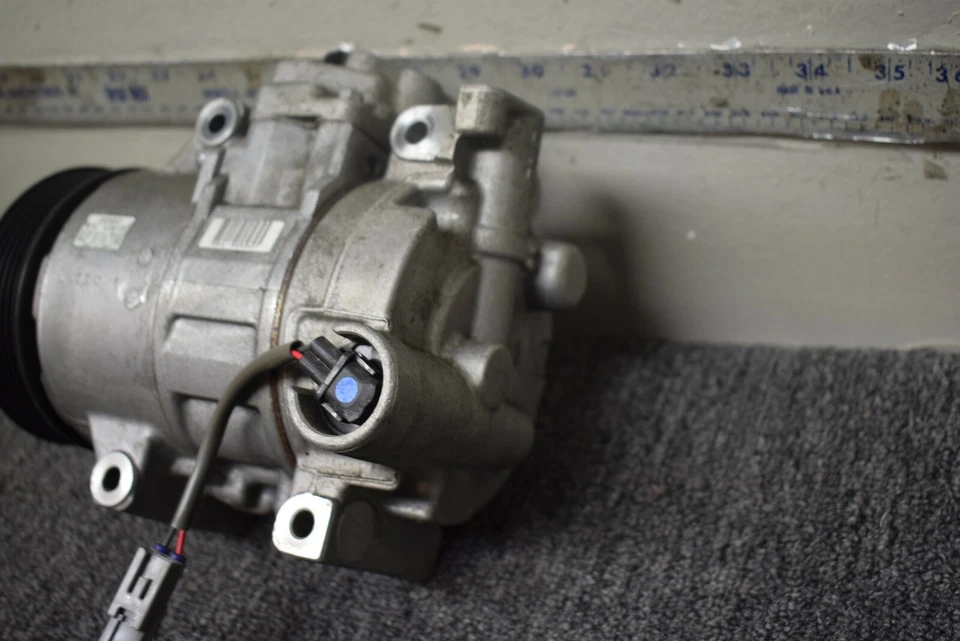 2015 SUBARU OUTBACK COMPRESSOR AC FACTORY OEM - Image 2 of 4