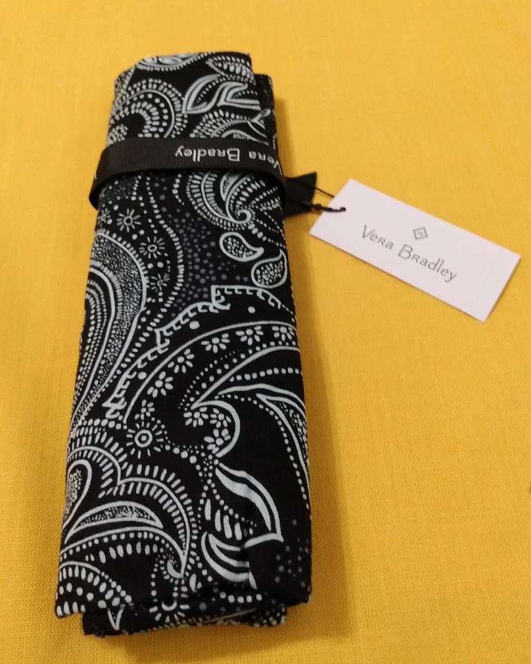 Vera Bradley - 全围裙 - STELLAR PAISLEY 黑色 — 第 2/3 张图片