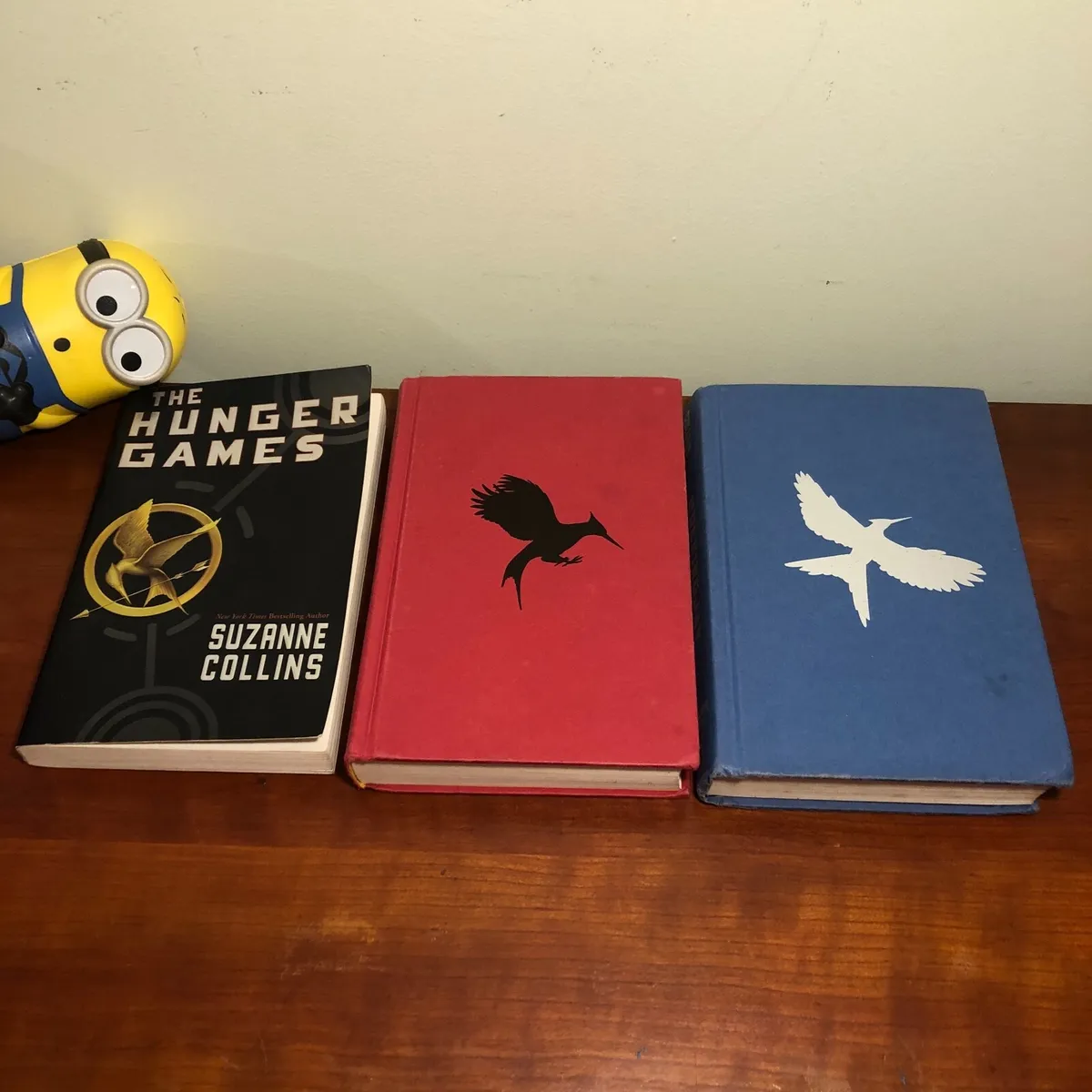 Ensemble de livres Hunger Games couverture rigide et 1 trilogie couverture  soupl