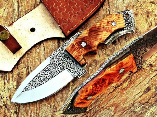 D2 STEEL CUSTOM HAND ENGRAVED HUNTING BOOT DAGGER KNIFE WOOD GRIP - Foto 2 di 9