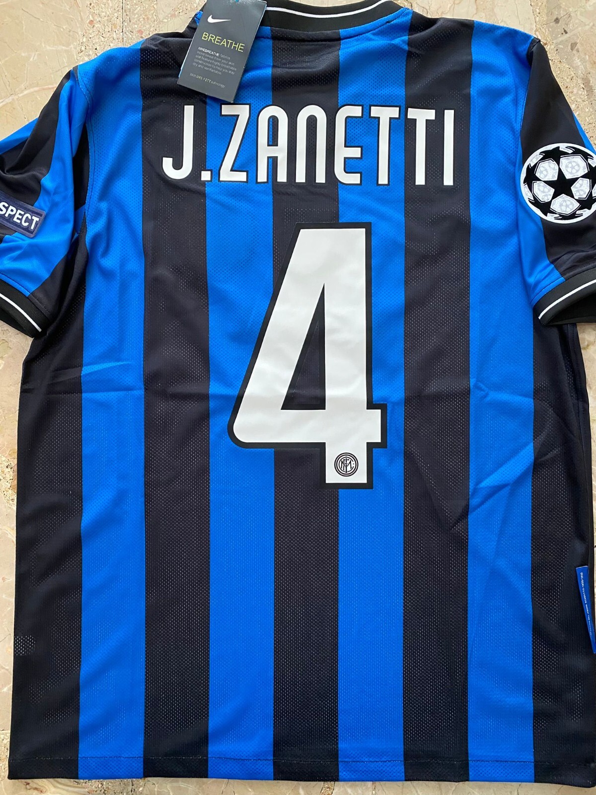Foto 2 di 7