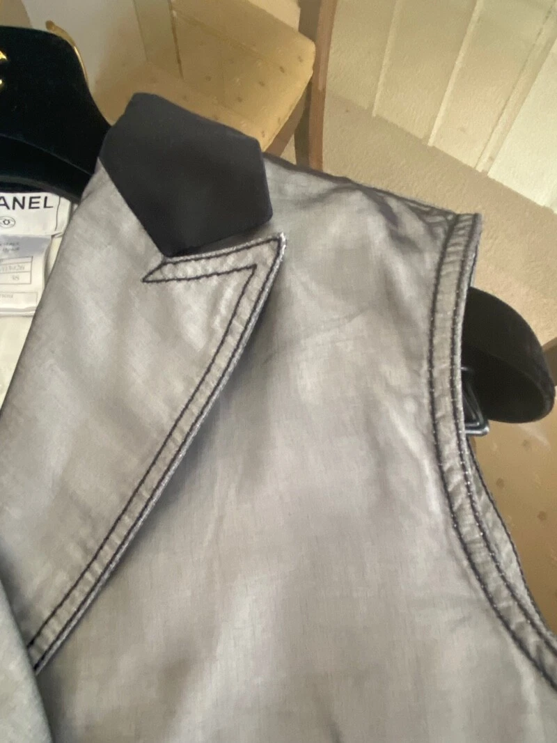 GILET CLASSICO CHANEL 2007 SPRING RUNWAY STRATIFICATO CON BOTTONI CC TAGLIA 38