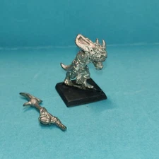 Lizardmen - Temple Guard with Halberd (Warhammer Fantasy) OOP Metal