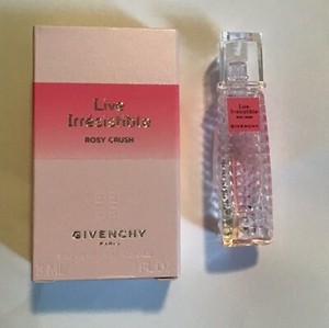 givenchy rosy