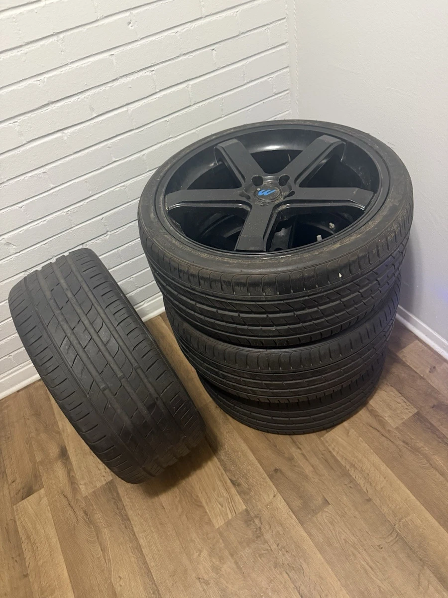 35 Aspect Ratio Car and Truck Wheel and 245 Section Width Tyre